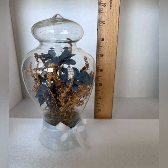 Vintage Decor with blue flowers - Picture 6 of 6